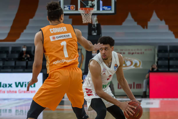 年轻球员的 年轻球员的