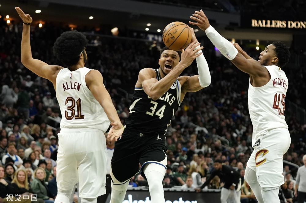 更向世界展 更向世界展