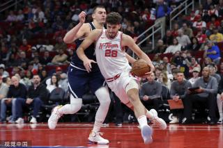 湖人和马刺 湖人和马刺