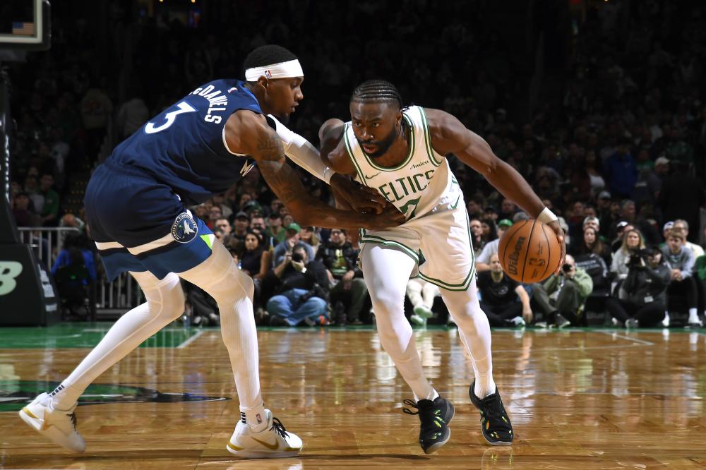 年轻的足球 年轻的足球